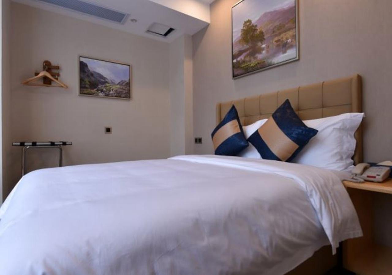 Days Inn Business Place Bagu Chongqing Zewnętrze zdjęcie